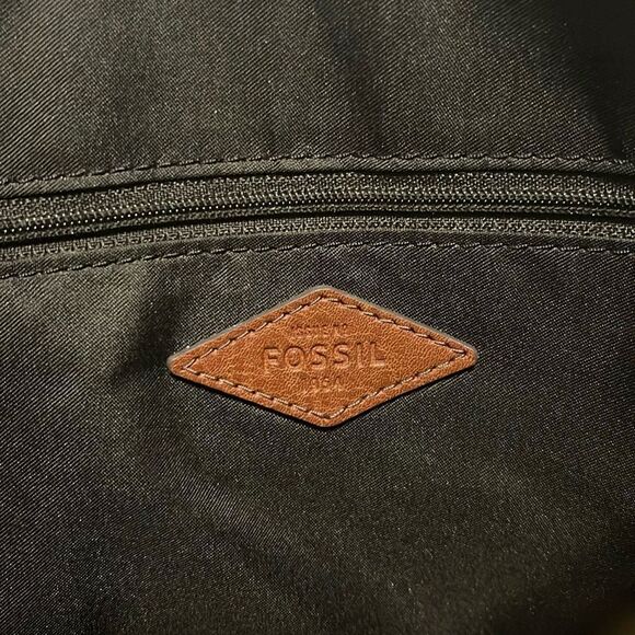 FOSSIL CROSSBODY  - Picture 9 of 9